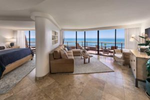 hotel_prices_near_me_pier_view_suite-1024x684