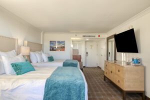 The Cliffs Hotel | Cliffs Coastal Room - Beds